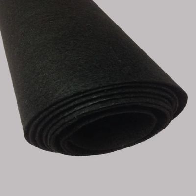 A agulha de grande resistência perfurou a tela não tecida usada para o feltro industrial da tela da argila do sofá